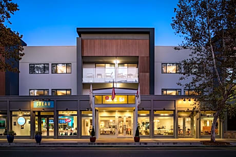 Hilton Garden Inn Davis Downtown