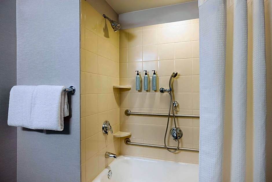 Courtyard by Marriott Boston-South Boston