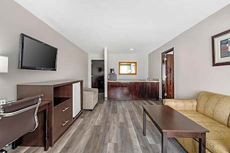 King Suite with Sofa Bed - Non Smoking