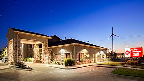 Best Western Plus Night Watchman Inn & Suites