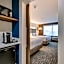 Holiday Inn Express & Suites Dallas North - Addison By IHG