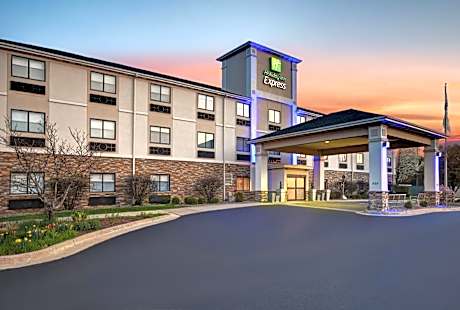 Holiday Inn Express Marshall By IHG