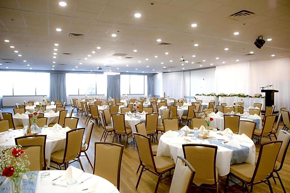 Sandman Signature Lethbridge Lodge