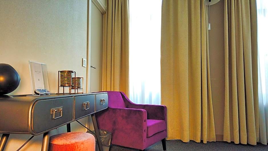 Hotel Bliss