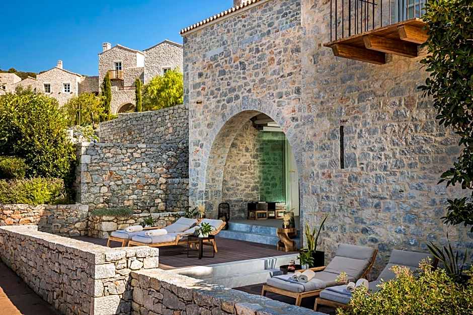 Ariá Estate Suites & Spa