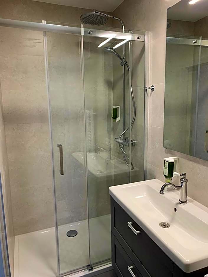 Motel55 - nettes Hotel mit Self Check-In in Villach, Warmbad