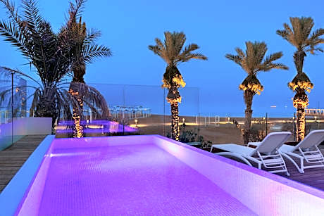 Premium Double Room with Pool