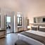 Aqua Luxury Suites Santorini