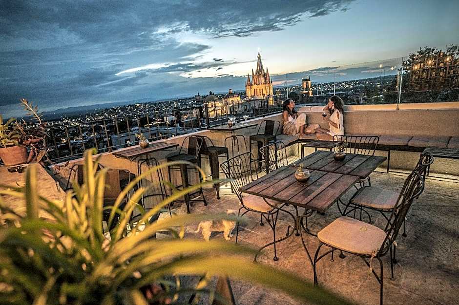 Clandestino Hotel - Adults Only