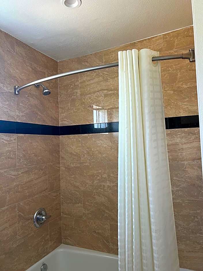 Starlight Inn Huntington Beach – Huntington Beach, CA