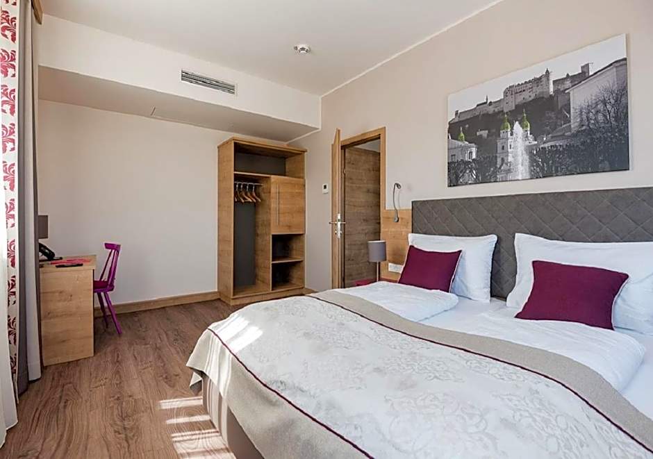 HOTEL max70