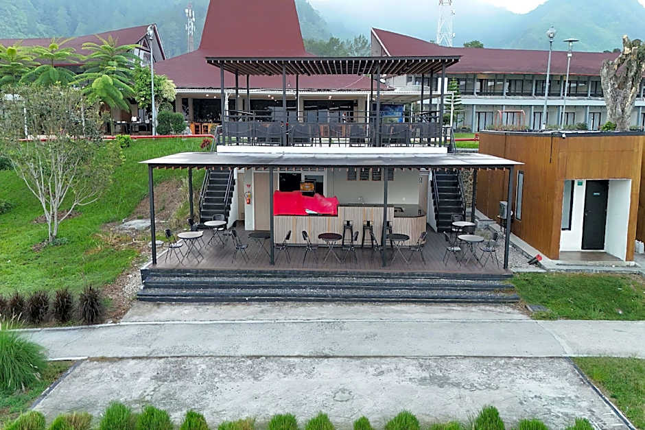 Hotel Patra Parapat
