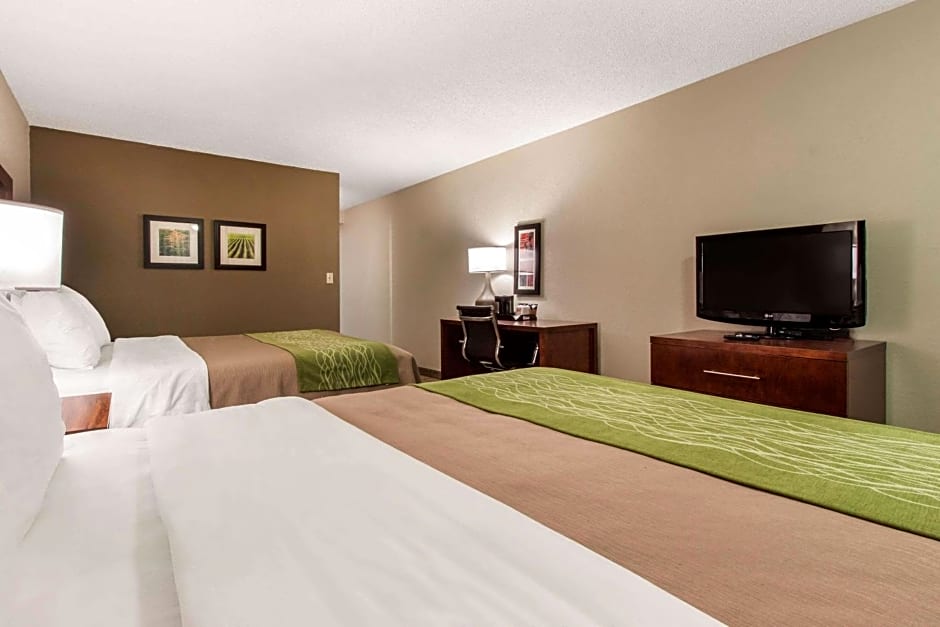 Comfort Inn & Suites Omaha