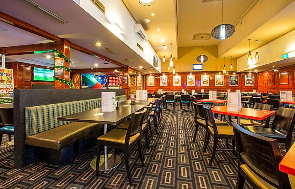 Nightcap at Blue Cattle Dog Hotel