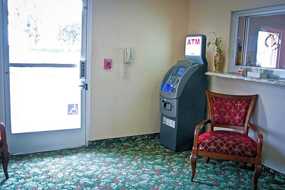 Crystal Inn Suites & Spas