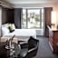 The Logan Philadelphia, Curio Collection by Hilton
