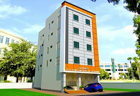 divines business hotel