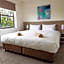 Adina Place Motel Apartments