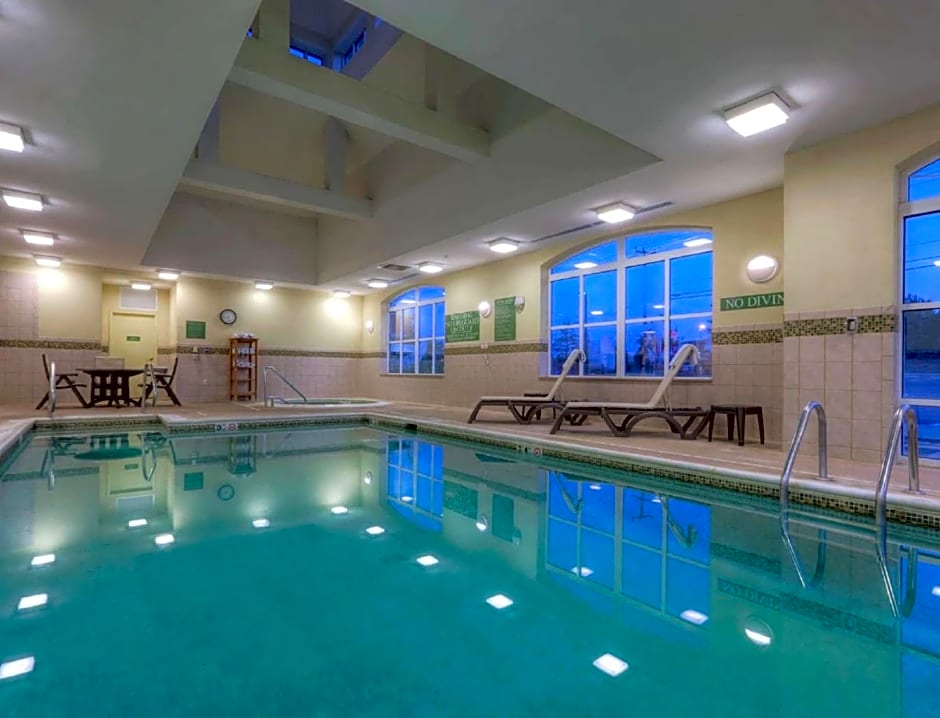 Country Inn & Suites by Radisson, Fredericksburg, VA