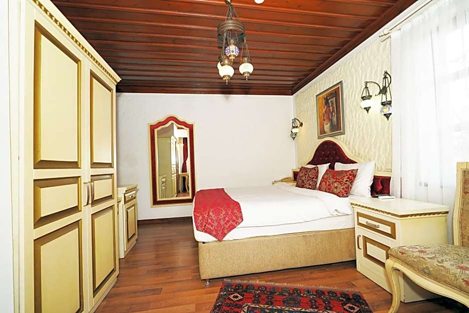 Cicerone Lodge Hotel