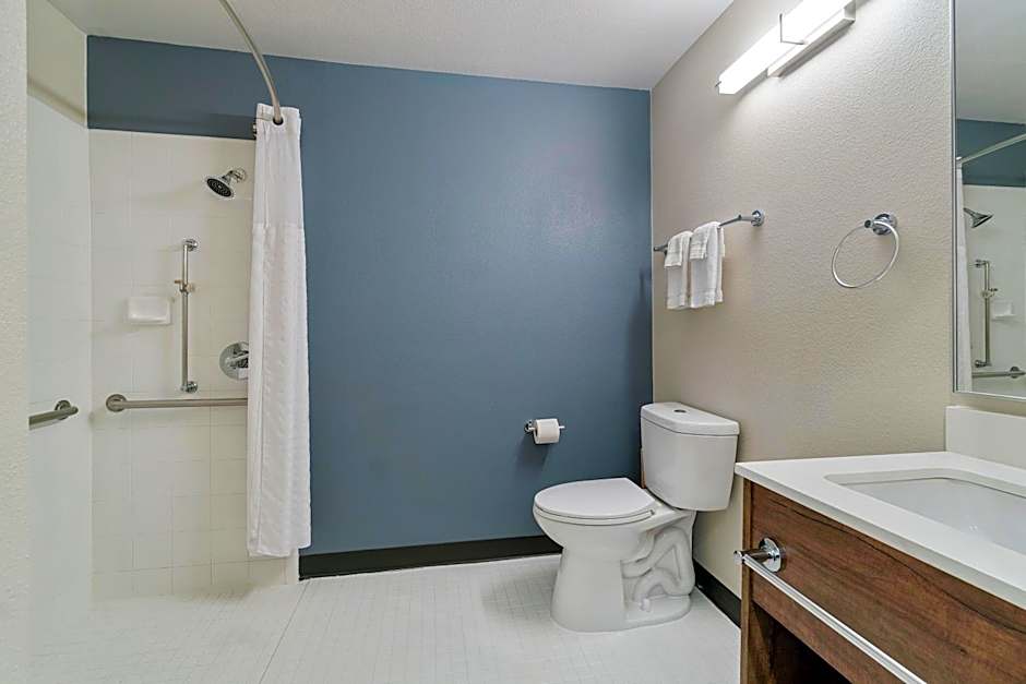 Extended Stay America Suites - San Francisco - San Mateo - SFO