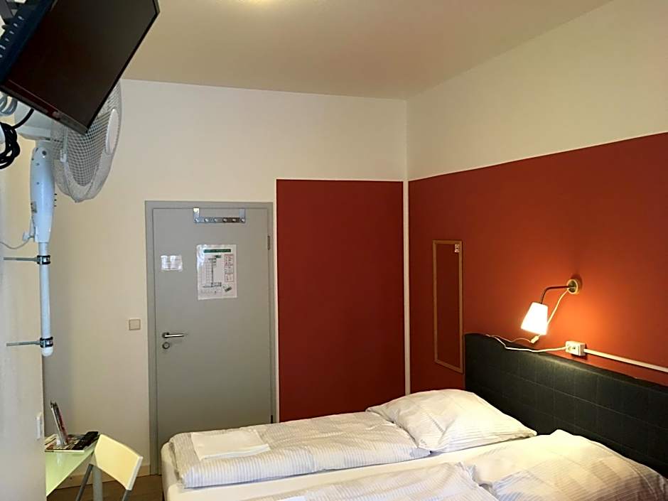 Gästehaus Kaiserpassage- Ihr Cityhostel