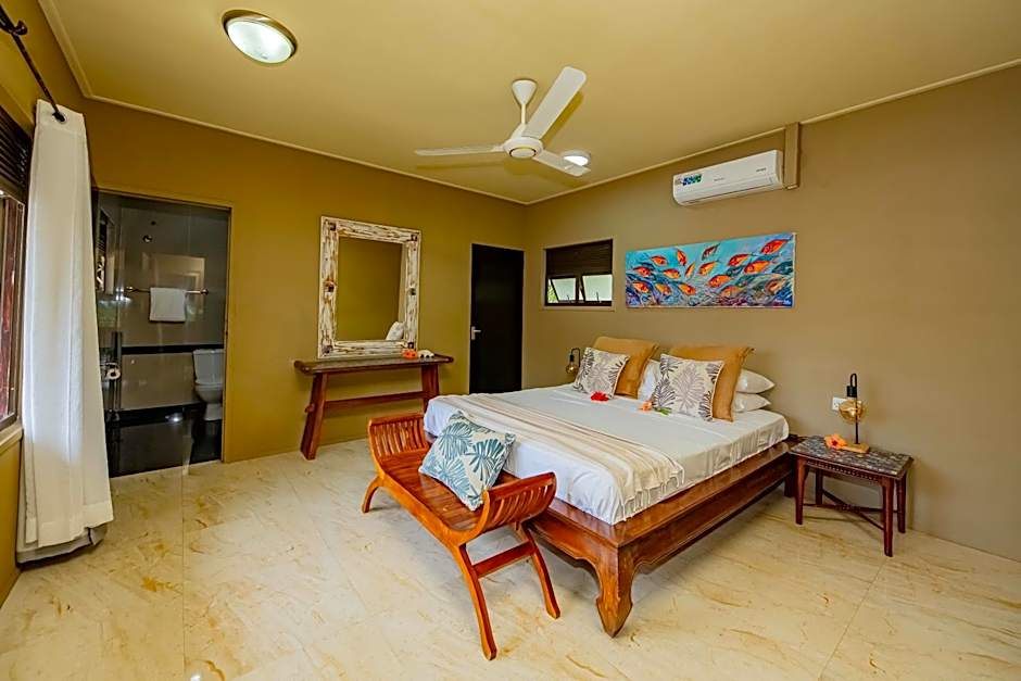 Villas des Alizes Beachfront Suites