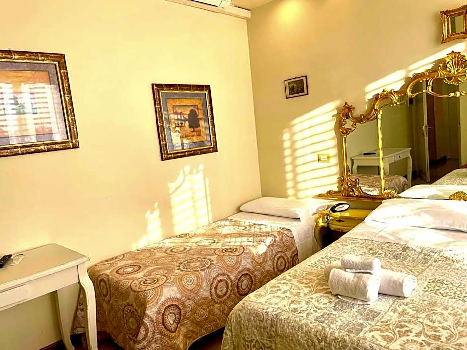 Hotel Original