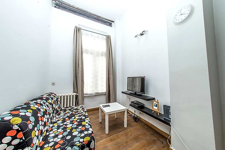 Rentbynight Aparthotel
