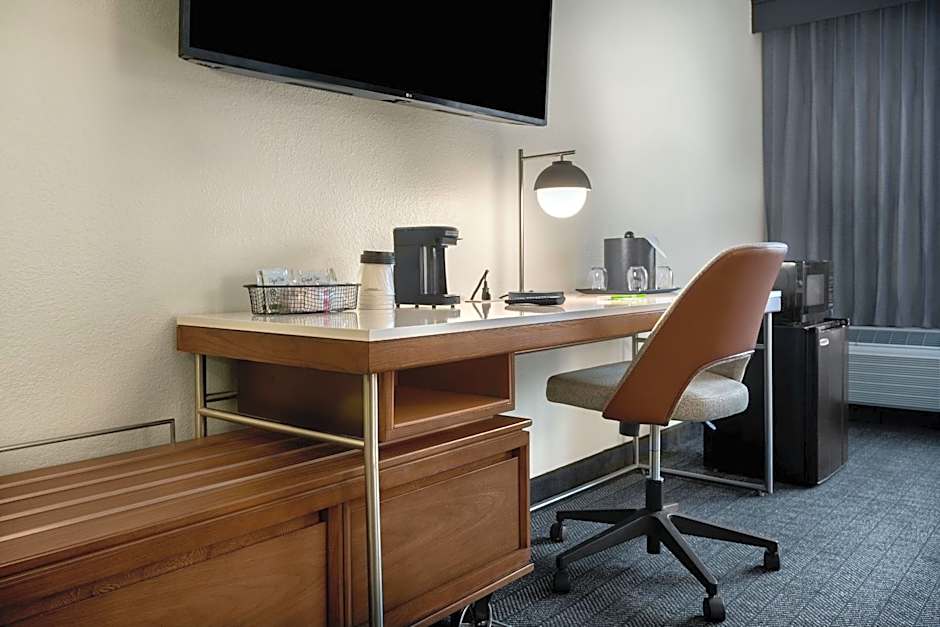 Courtyard by Marriott Winston-Salem Hanes Mall