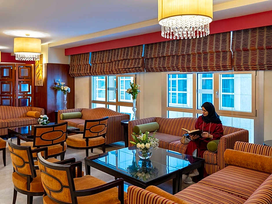 Anwar Al Madinah Movenpick Hotel