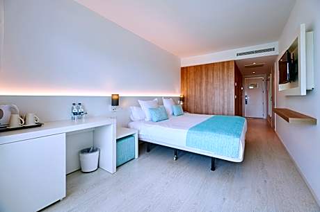 DOUBLE SINGLE USE FRONTAL SEA VIEW