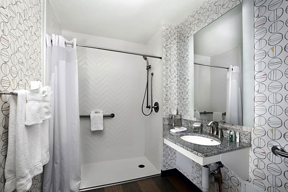 Holiday Inn Asheville East-Blue Ridge Pkwy By IHG