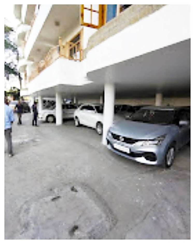 Goroomgo Kalra Regency Shimla Near Mall Road