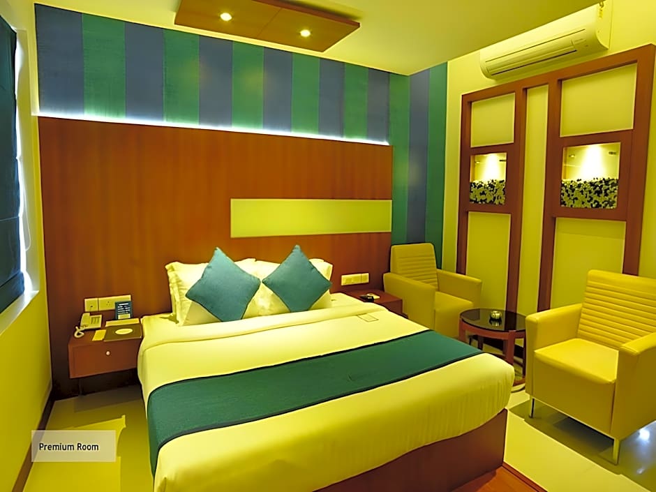 Hotel Marina Residency