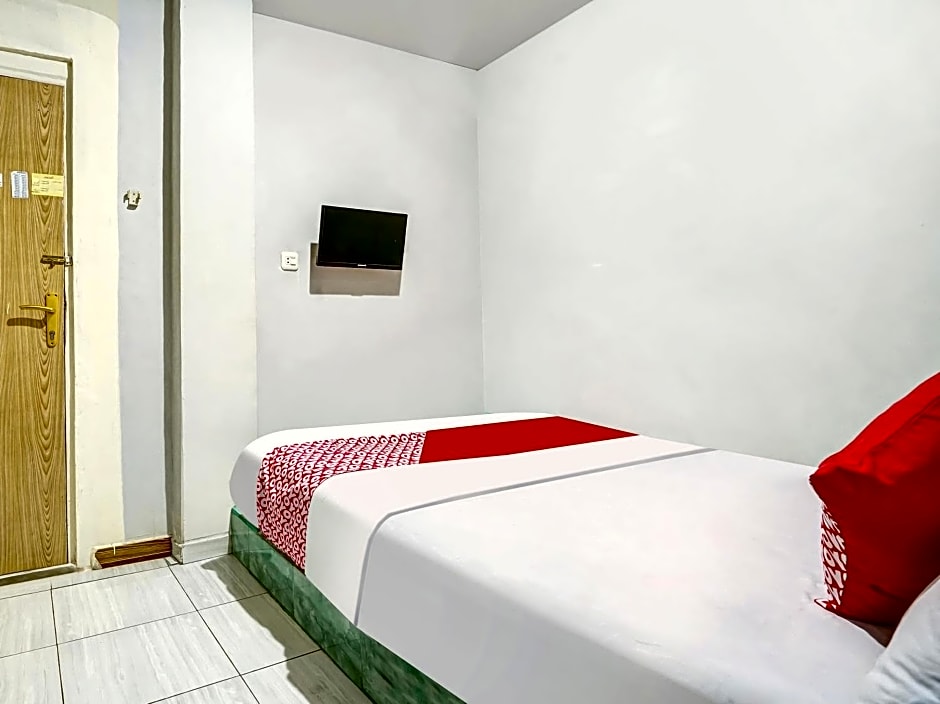 OYO 90161 Hotel Lendosis Pipa Reja Angkatan 66