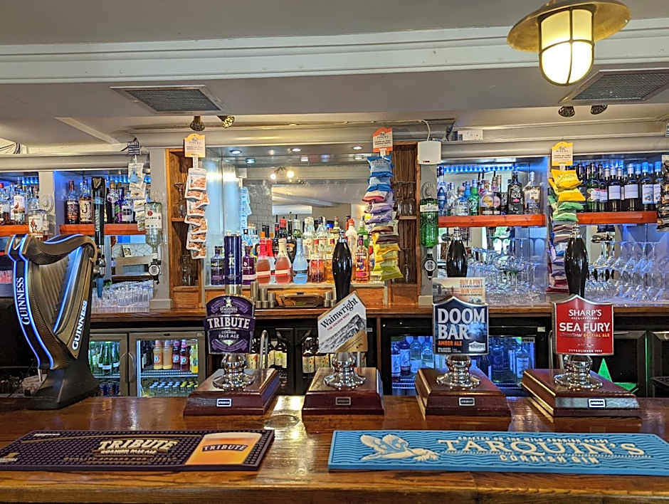 Barley Sheaf, Old Bridge Street EN SUITE ROOMS, ROOM ONLY