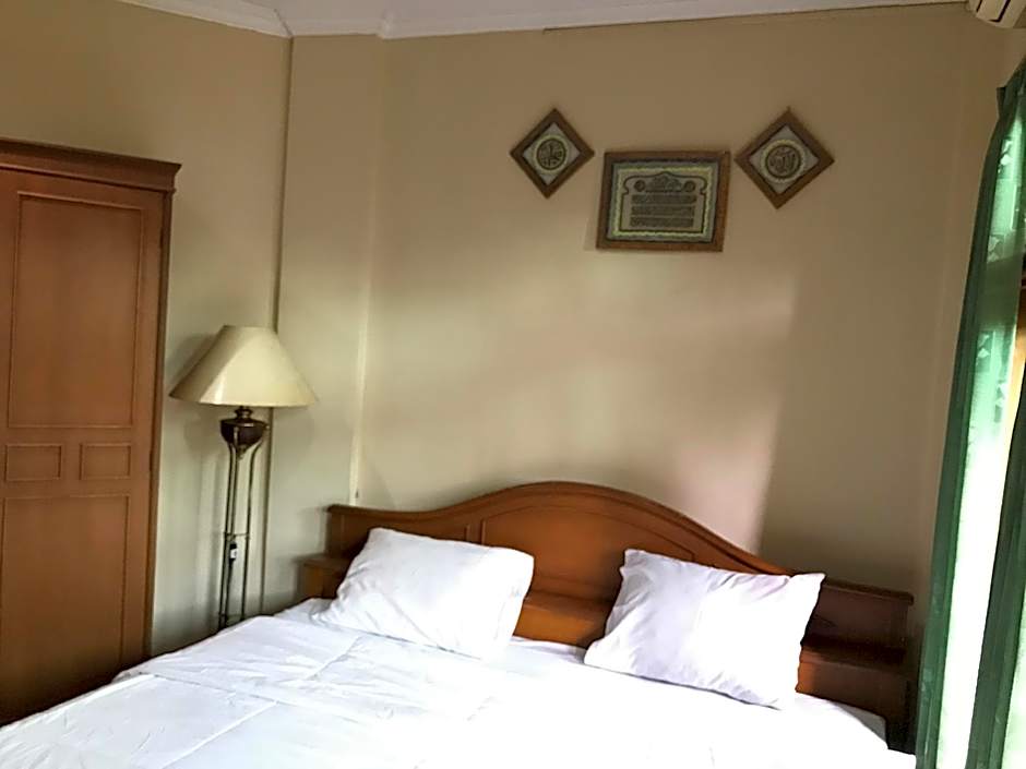 Wisma Atma Bhakti near Solo Square Mitra RedDoorz