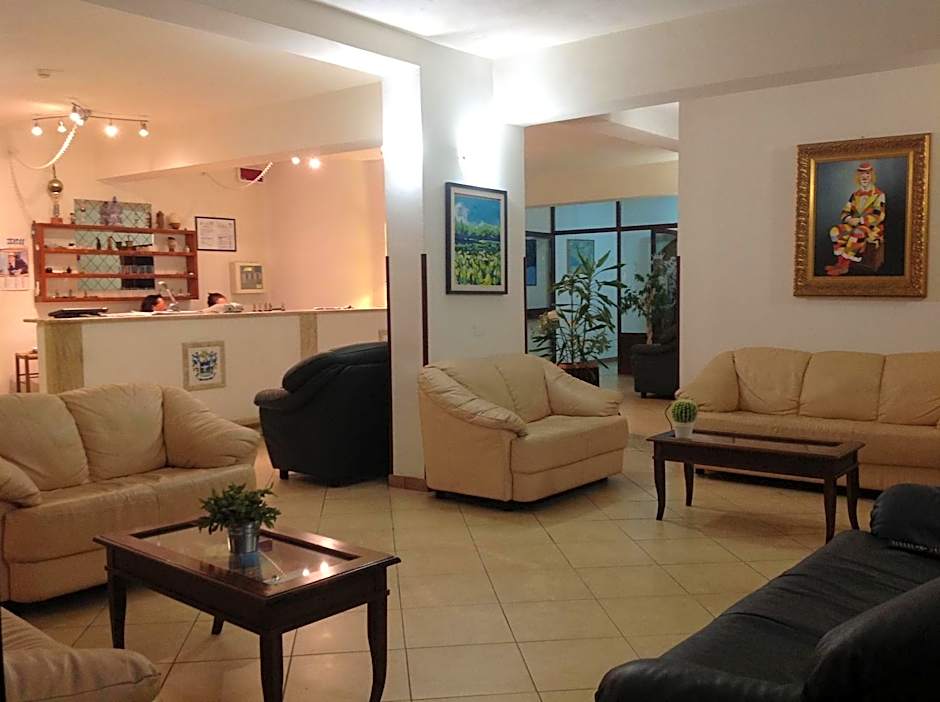 Hotel Miramare Garzia