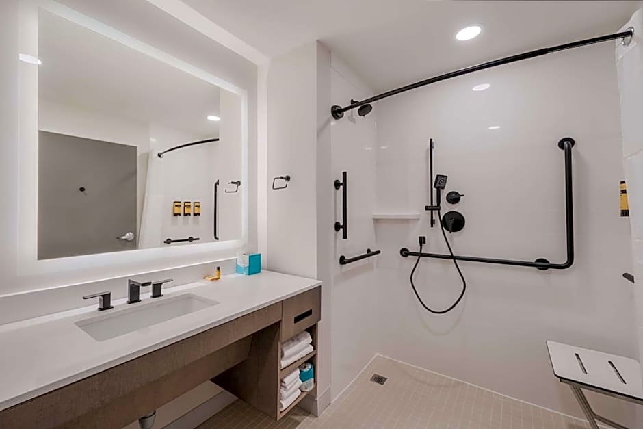 Best Western Plus Parry Sound