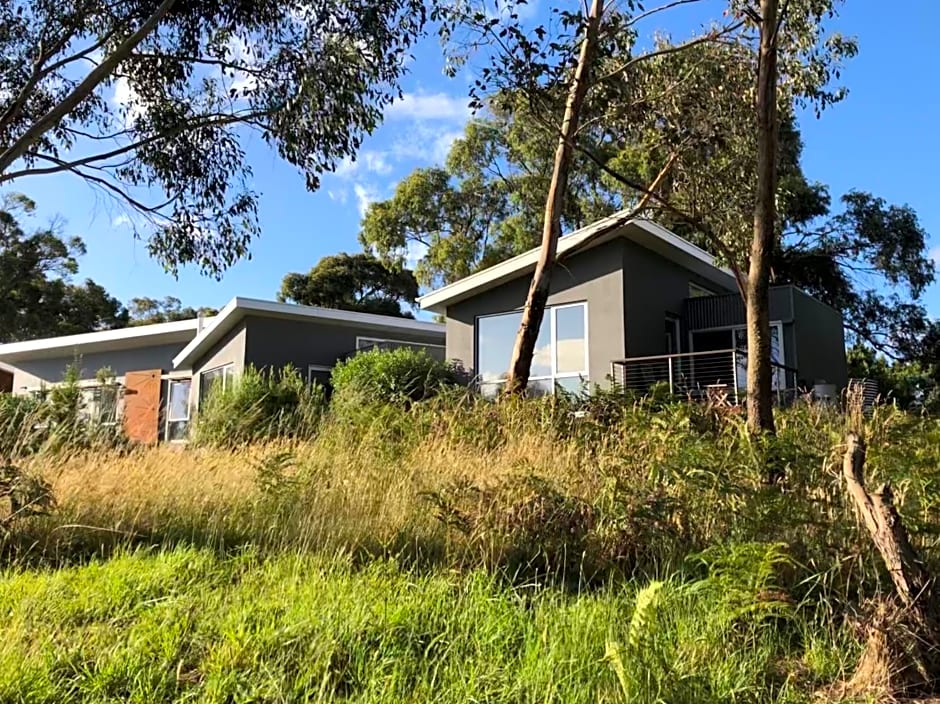 Messmates Luxury Eco Suites