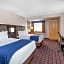 Days Inn by Wyndham Woodbury Long Island