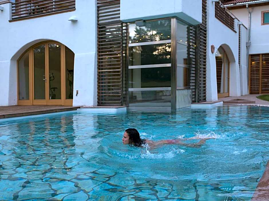 Castelir Suite Hotel