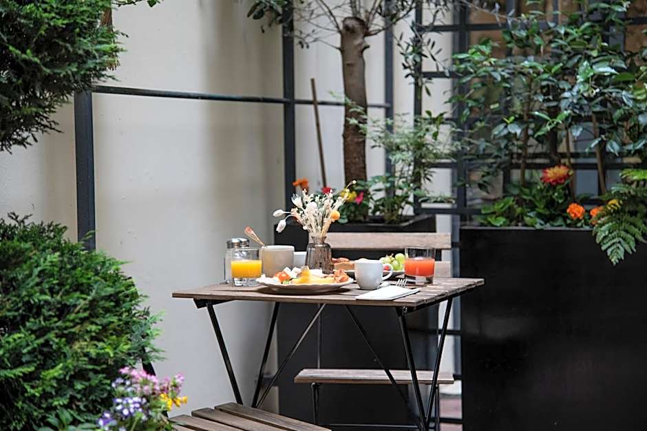 Mercure Paris Montparnasse Raspail