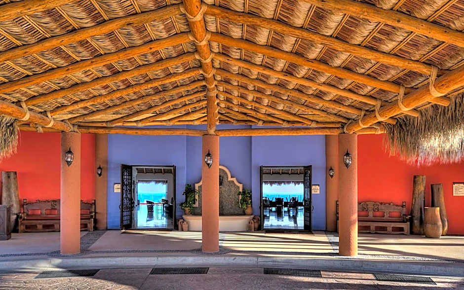 Sirena del Mar by Vacation Club Rentals