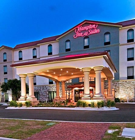 Hampton Inn & Suites Pensacola/I-10 Pine Forest Road