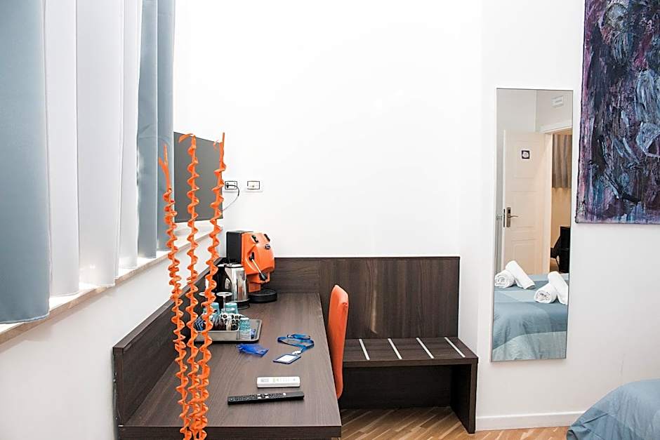 BARBAJA SUITES IN STREET TOLEDO 205