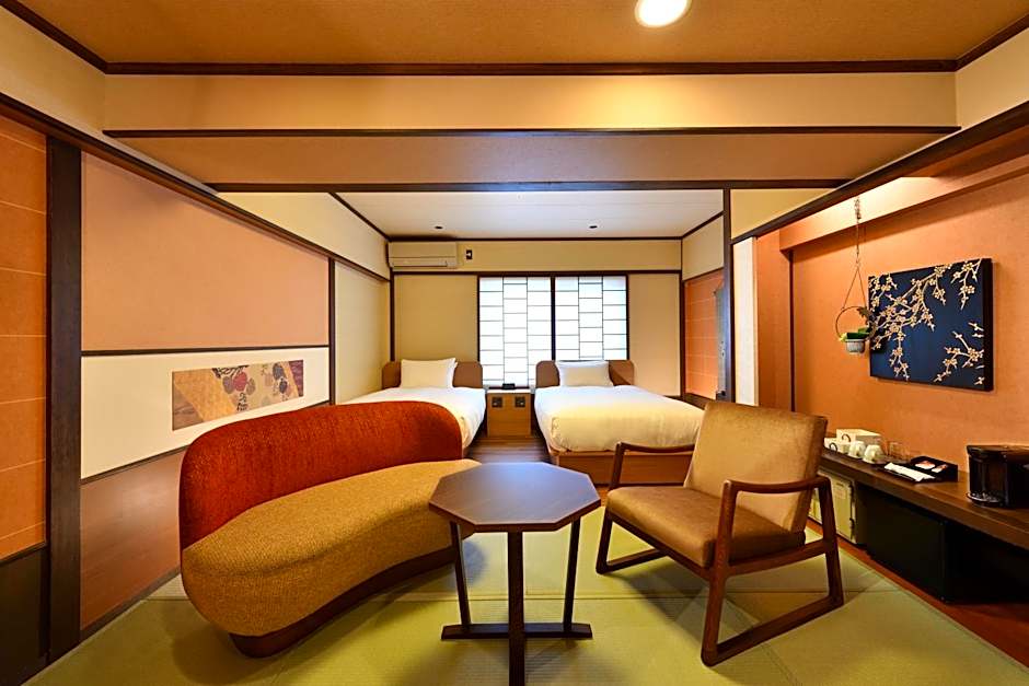 Photo 1 of 4 of Modern 2 Beds