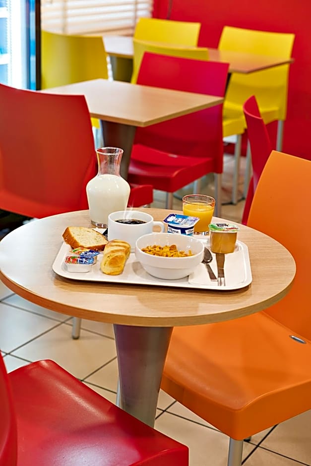 Premiere Classe Rouen Sud - Parc Des Expositions