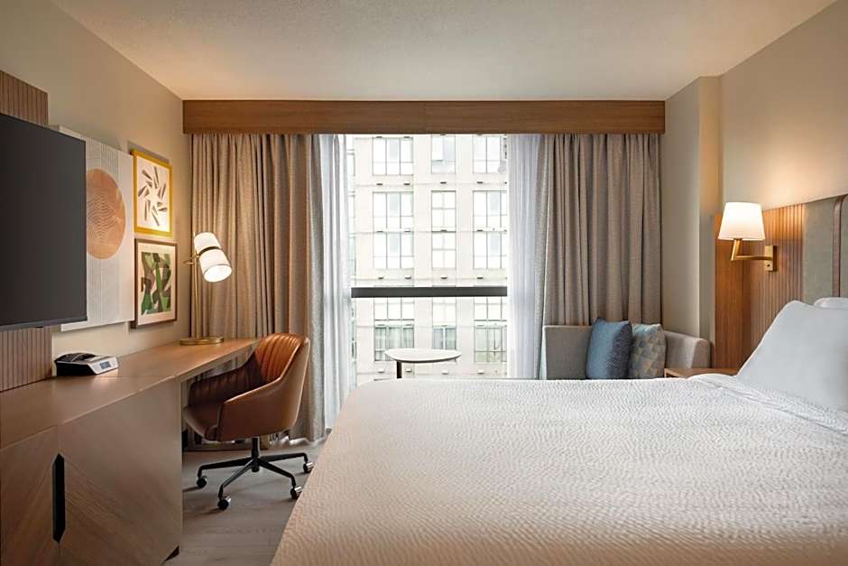 Holiday Inn & Suites Vancouver Downtown By IHG